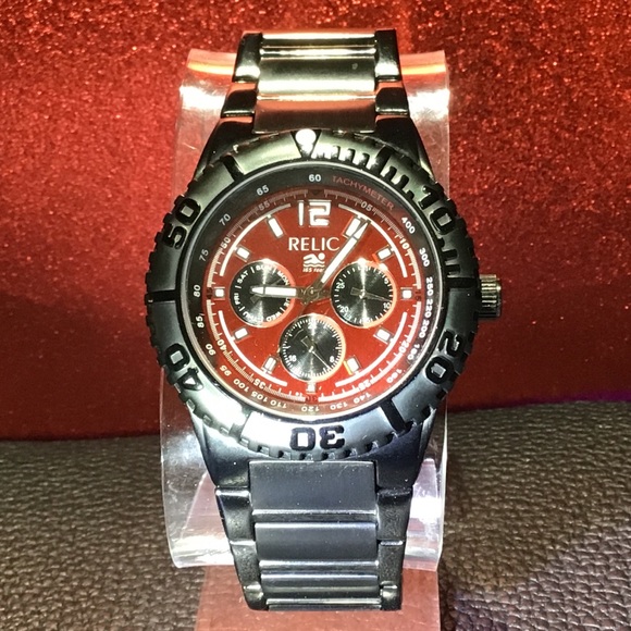 RARE RED RELIC - Picture 4 of 8